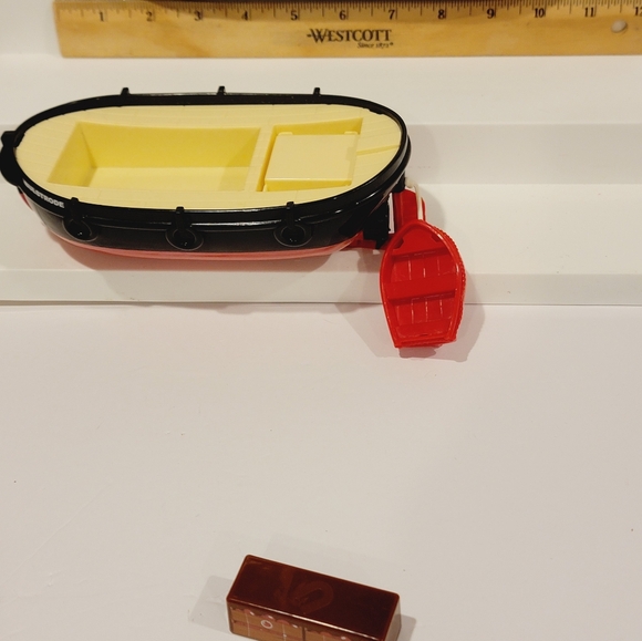 Thomas & Friends Wooden and Plastic Railway Bulstrode Boat Train Tank Engine - Picture 12 of 13